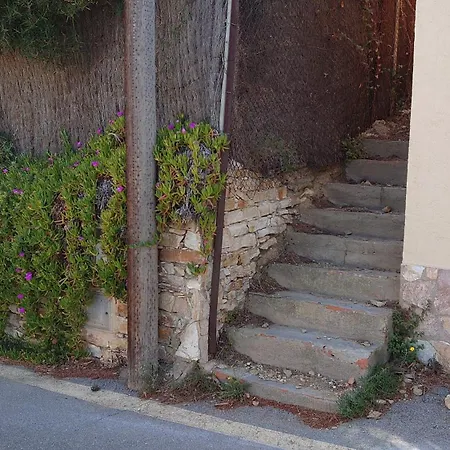 Daire Sa Riera Begur, 200 M Walk To Sa Riera *
